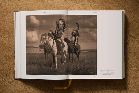 Edward S. Curtis. The North American Indian.